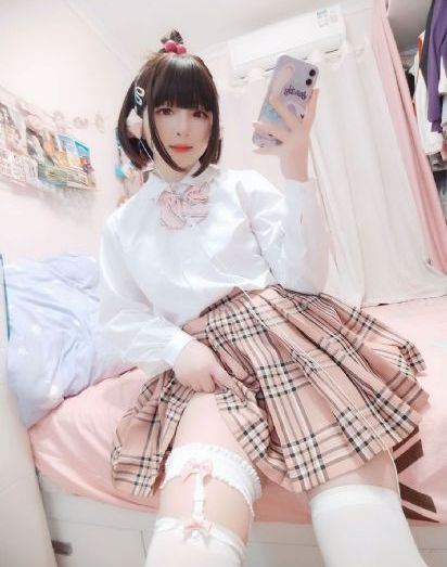 美女免费hd在线播放_高清字幕版在线播放