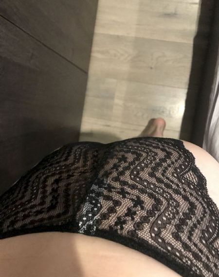 在酒店他弄得我好爽_影视大全免费在线观看播放