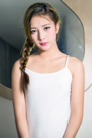 美女下部私部位撒尿_1080在线播放观看