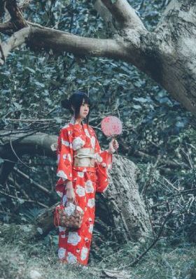 扒开黑女人的p大荫蒂_日韩成人在线
